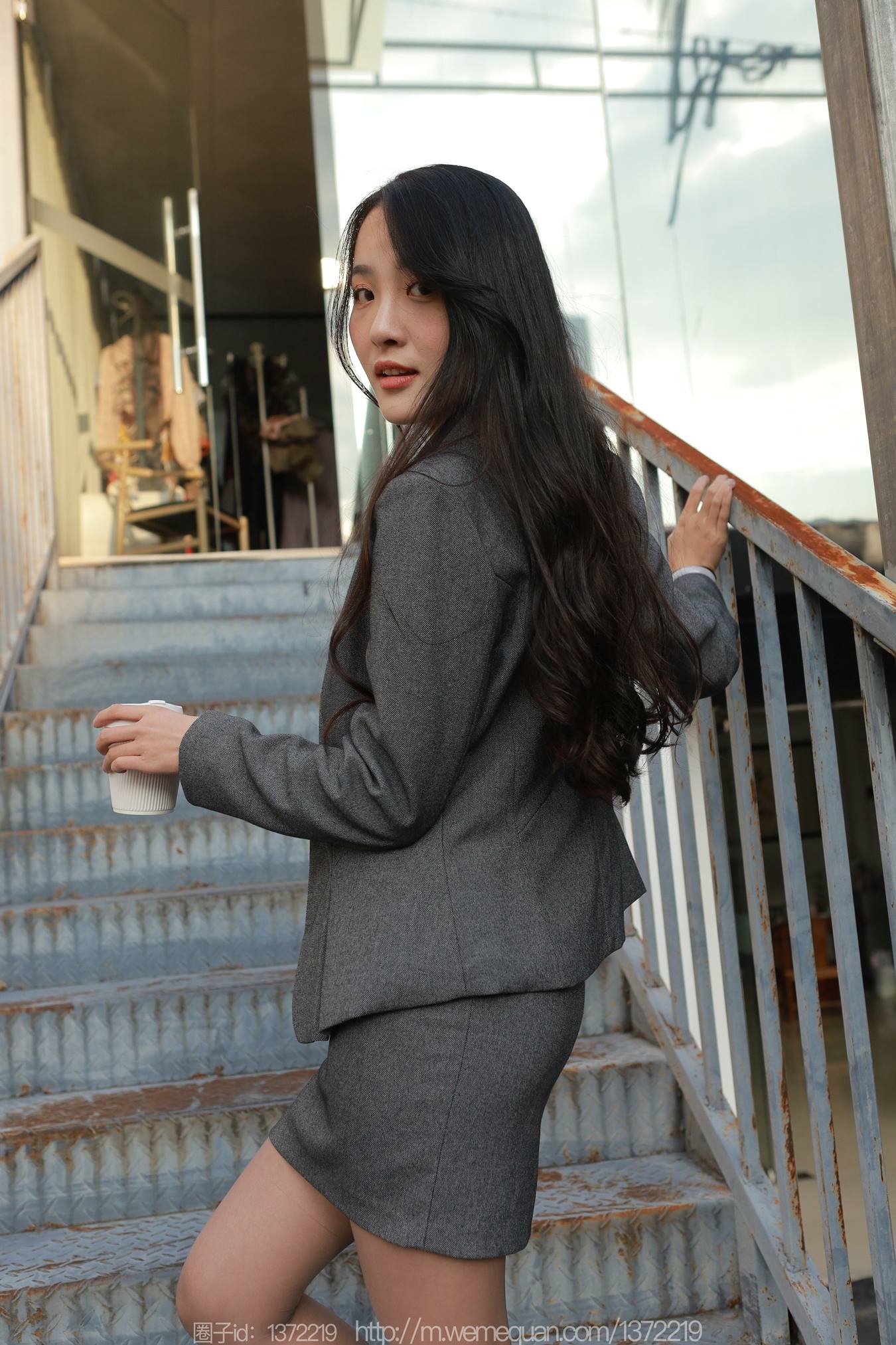 图片[91]-[IESS异思趣向] 耽丝 221216婉萍 [89P] – 速更版-美库