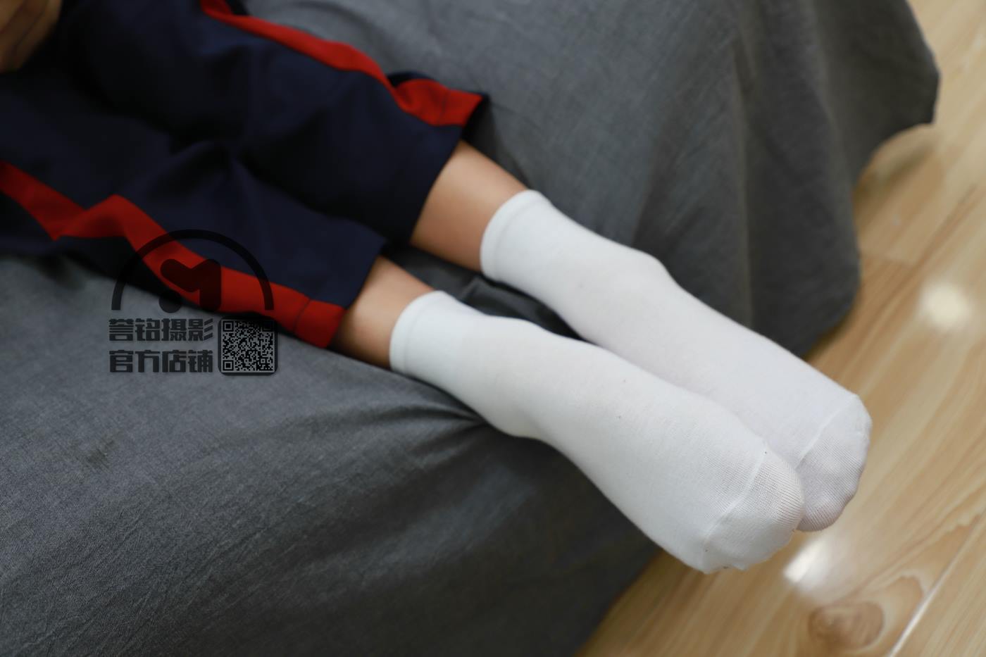 图片[39]-[誉铭传媒]袜足摄影 2020年《中秋专享作品》[75P] – 速更版-美库