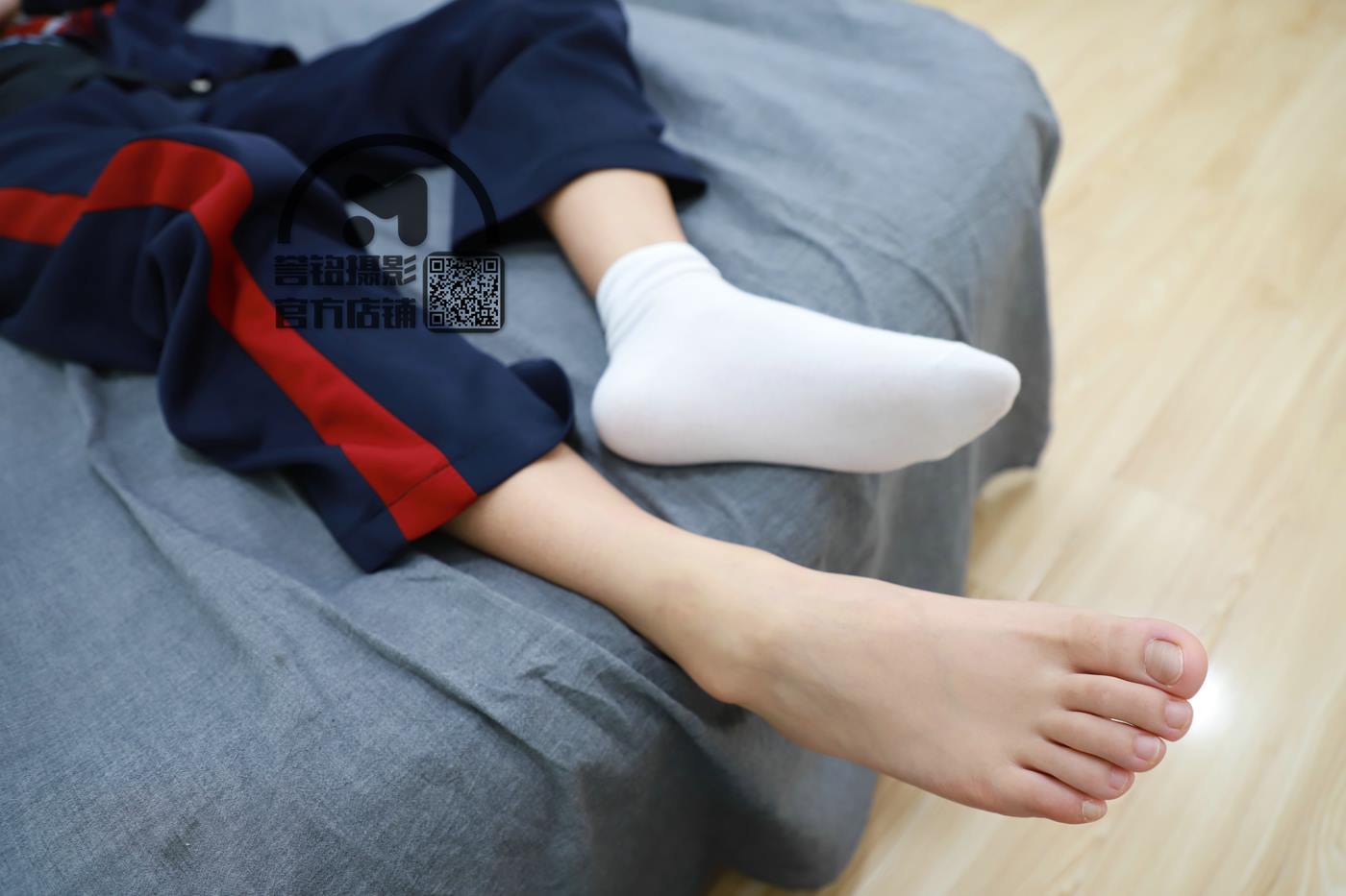 图片[50]-[誉铭传媒]袜足摄影 2020年《中秋专享作品》[75P] – 速更版-美库