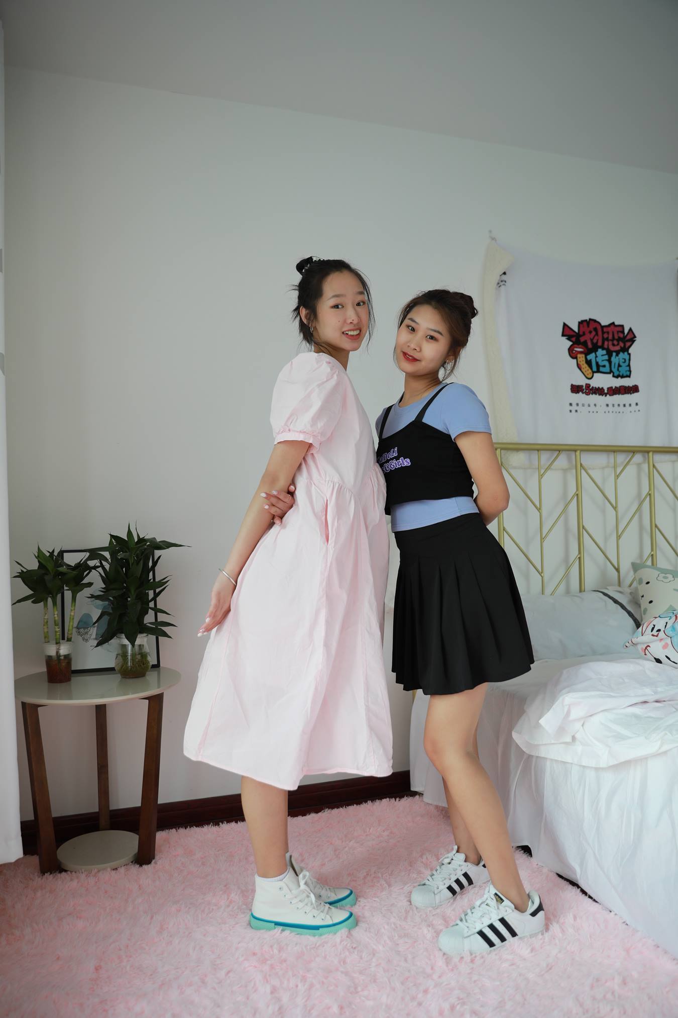 图片[11]-物恋传媒 NO.778 闺蜜-雨里的岛[155P] – 速更版-美库