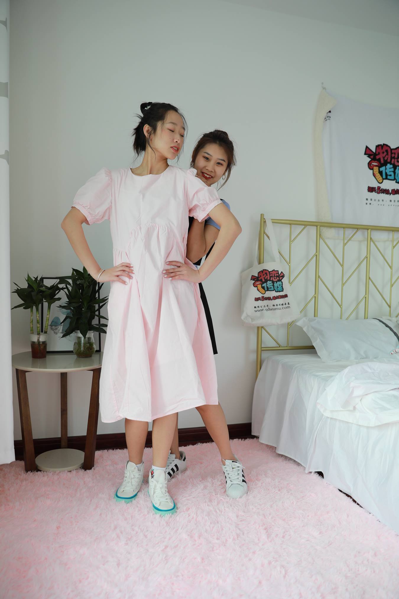 图片[17]-物恋传媒 NO.778 闺蜜-雨里的岛[155P] – 速更版-美库