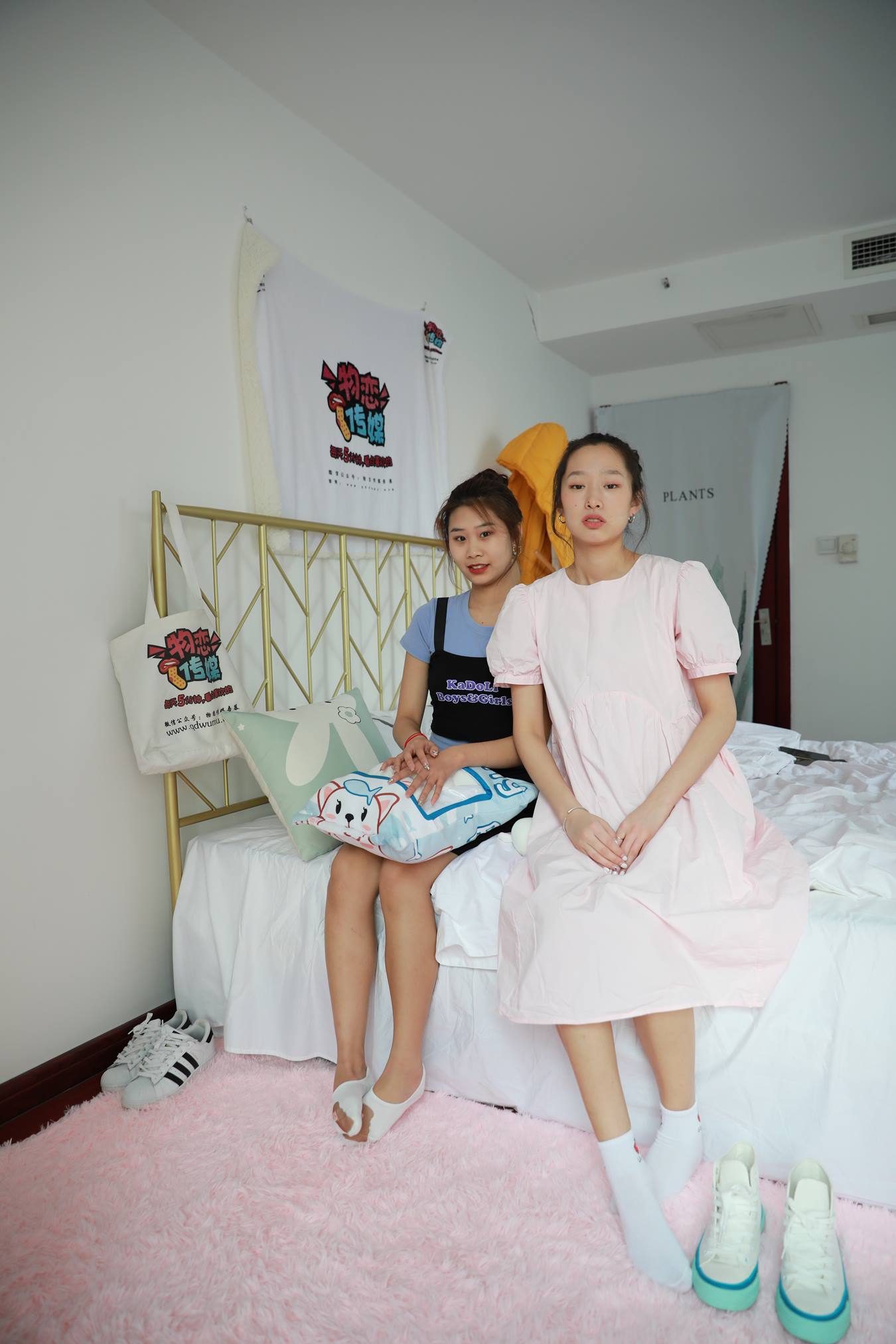 图片[48]-物恋传媒 NO.778 闺蜜-雨里的岛[155P] – 速更版-美库