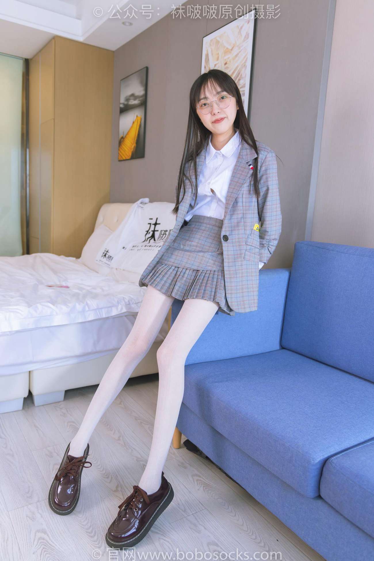 图片[17]-[BoBoSocks袜啵啵]NO.202 稚予-皮鞋、白色蕾丝丝袜、ol风[140P] – 速更版-美库