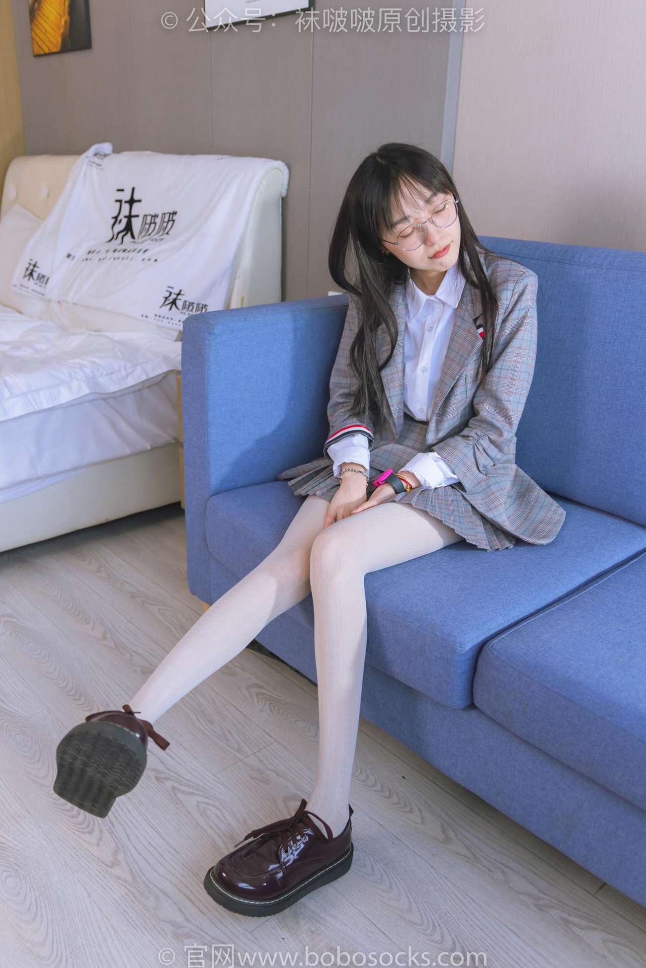 图片[27]-[BoBoSocks袜啵啵]NO.202 稚予-皮鞋、白色蕾丝丝袜、ol风[140P] – 速更版-美库