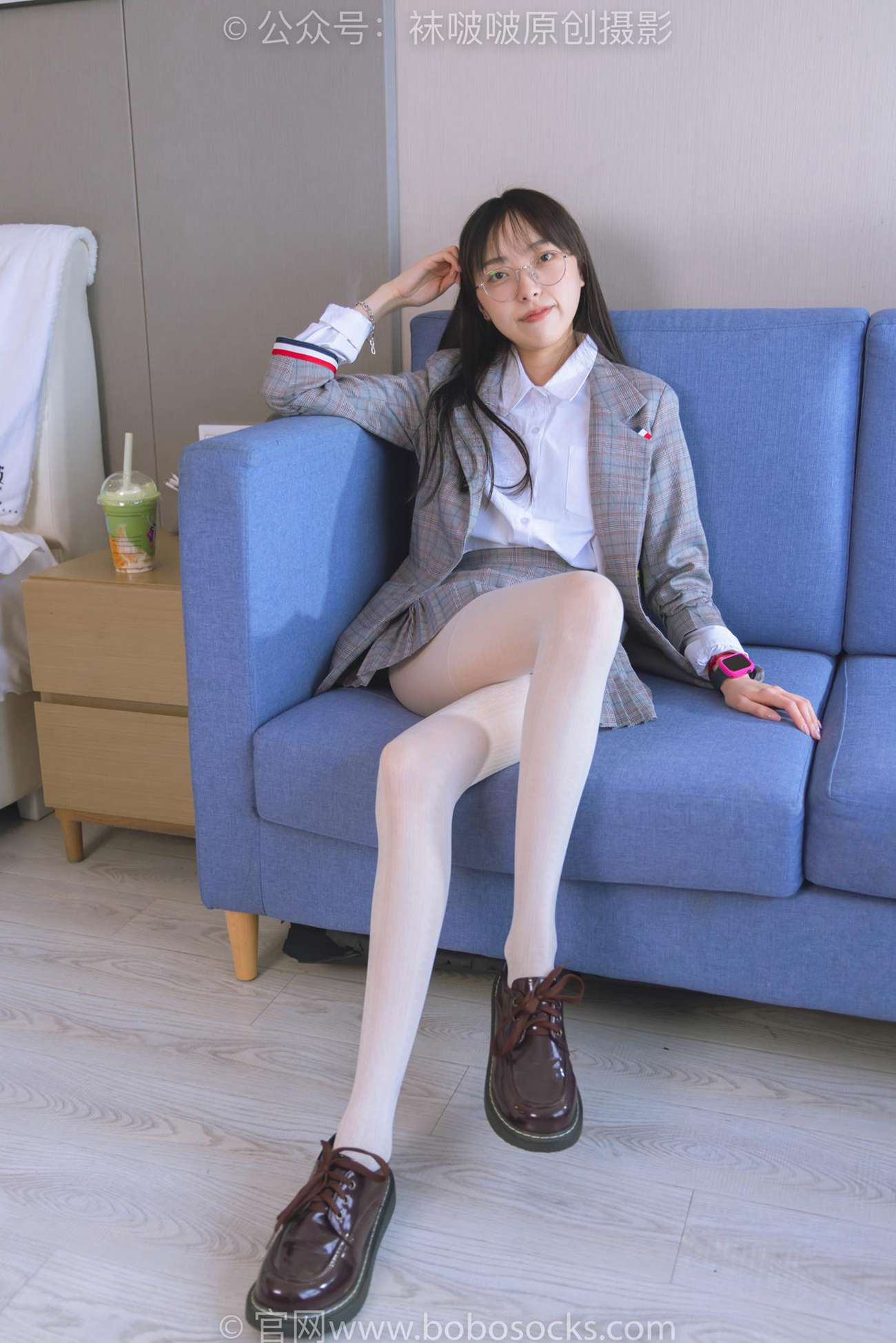 图片[35]-[BoBoSocks袜啵啵]NO.202 稚予-皮鞋、白色蕾丝丝袜、ol风[140P] – 速更版-美库