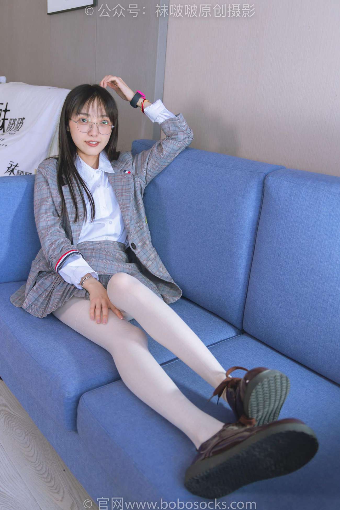 图片[43]-[BoBoSocks袜啵啵]NO.202 稚予-皮鞋、白色蕾丝丝袜、ol风[140P] – 速更版-美库