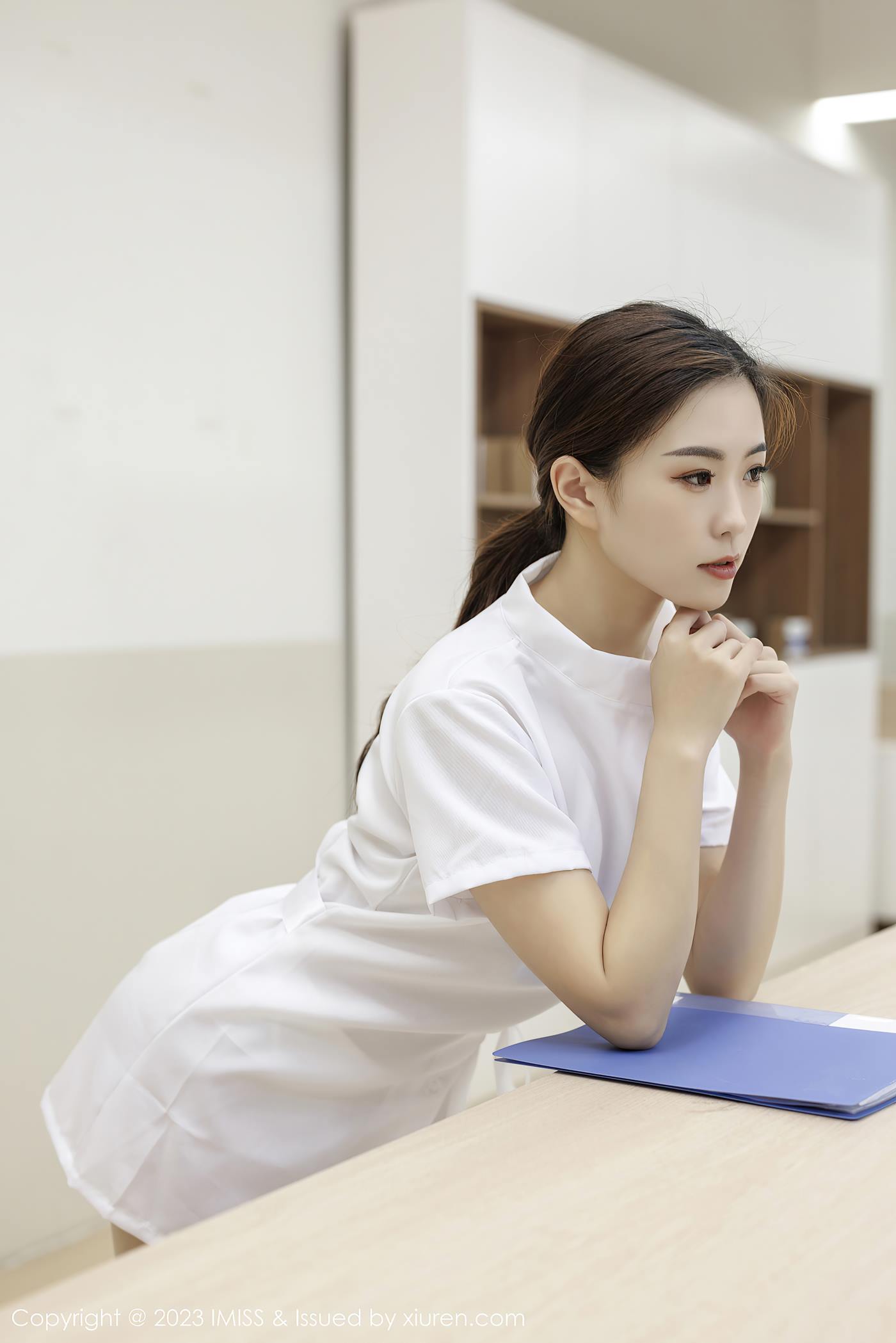 图片[10]-[IMISS爱蜜社] 2023.03.29 VOL.726 杨紫嫣candy 护士服美腿[40P] – 速更版-美库