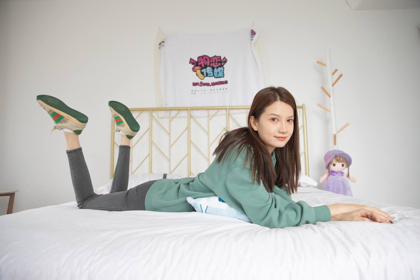 图片[40]-物恋传媒 NO.785 想想-夜微醺[143P] – 速更版-美库