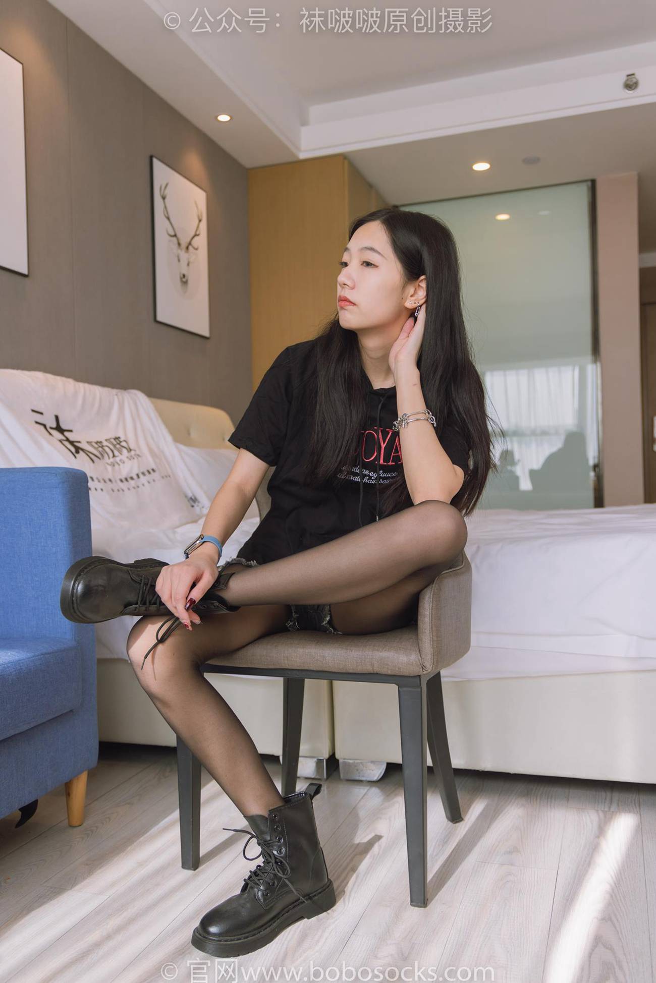 图片[21]-[BoBoSocks袜啵啵]NO.203 三双靴子、黑丝、网袜[144P] – 速更版-美库