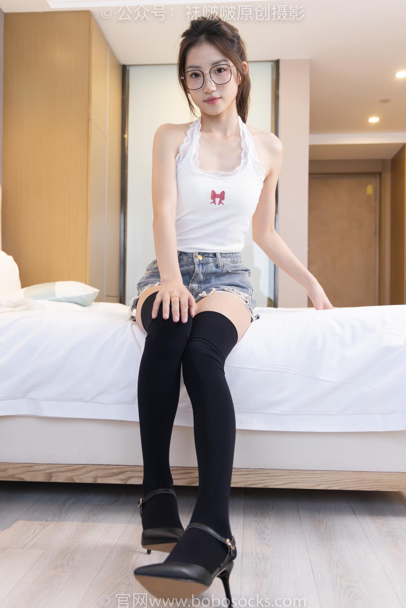 图片[30]-[BoBoSocks袜啵啵]NO.204 小沫-高跟鞋、贝壳头板鞋、白丝大腿袜、黑丝大腿袜[150P] – 速更版-美库