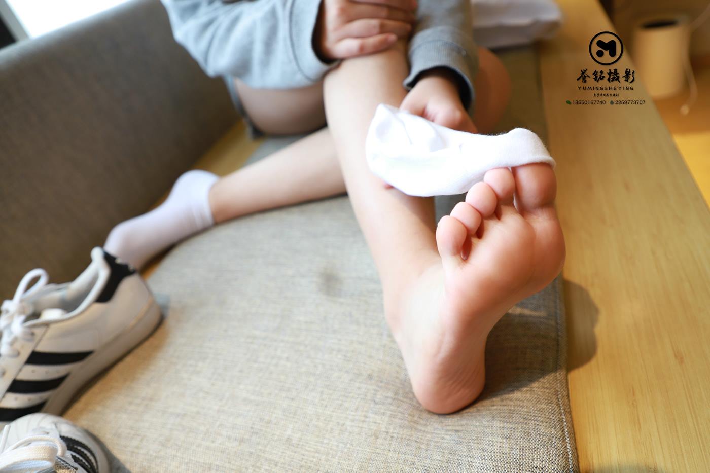 图片[73]-[誉铭传媒]袜足摄影 2020年《01.25 定制作品》[100P] – 速更版-美库