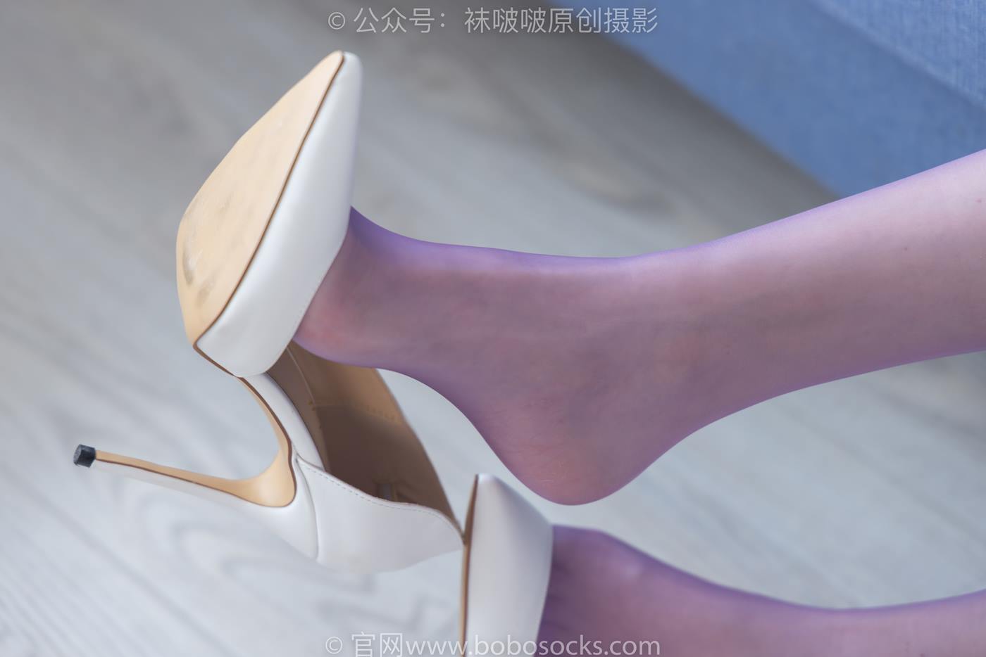 图片[57]-[BoBoSocks袜啵啵]NO.205 小甜豆-白色高跟鞋、紫色油亮丝袜[140P] – 速更版-美库