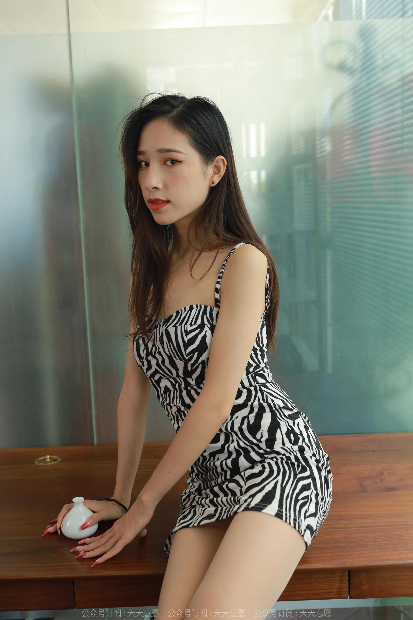 图片[51]-[IESS异思趣向]2022.10.07 丝享家1230：美子《众享丝滑》[89P] – 速更版-美库