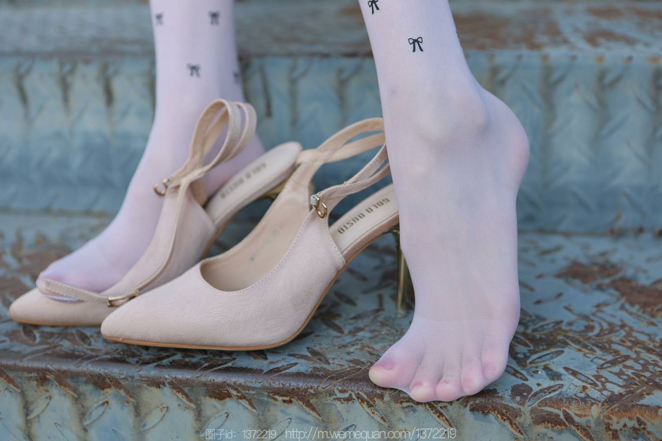 图片[35]-[IESS异思趣向] 耽丝 221223团团 [84P] – 速更版-美库