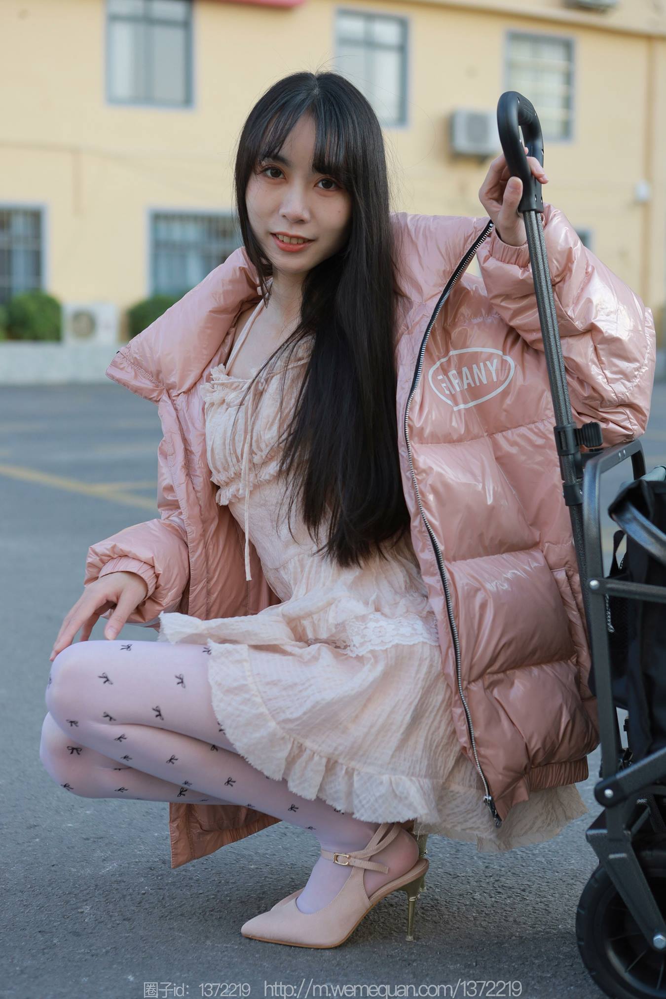 图片[53]-[IESS异思趣向] 耽丝 221223团团 [84P] – 速更版-美库