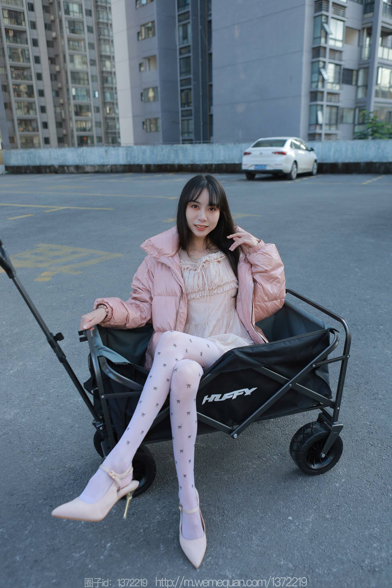 图片[61]-[IESS异思趣向] 耽丝 221223团团 [84P] – 速更版-美库