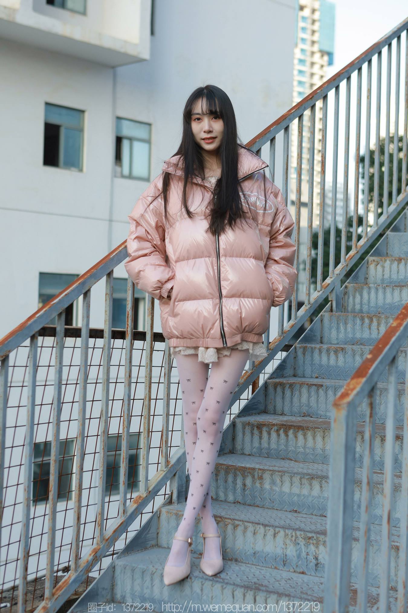 图片[86]-[IESS异思趣向] 耽丝 221223团团 [84P] – 速更版-美库