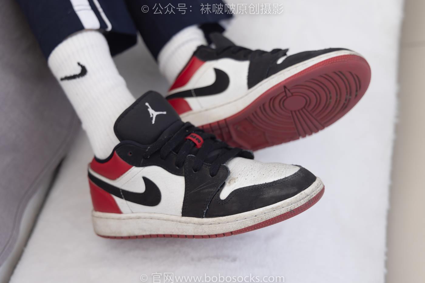 图片[35]-[BoBoSocks袜啵啵]NO.207 稚予-aj板鞋、白棉袜、油亮白丝、校服裤里丝[140P] – 速更版-美库