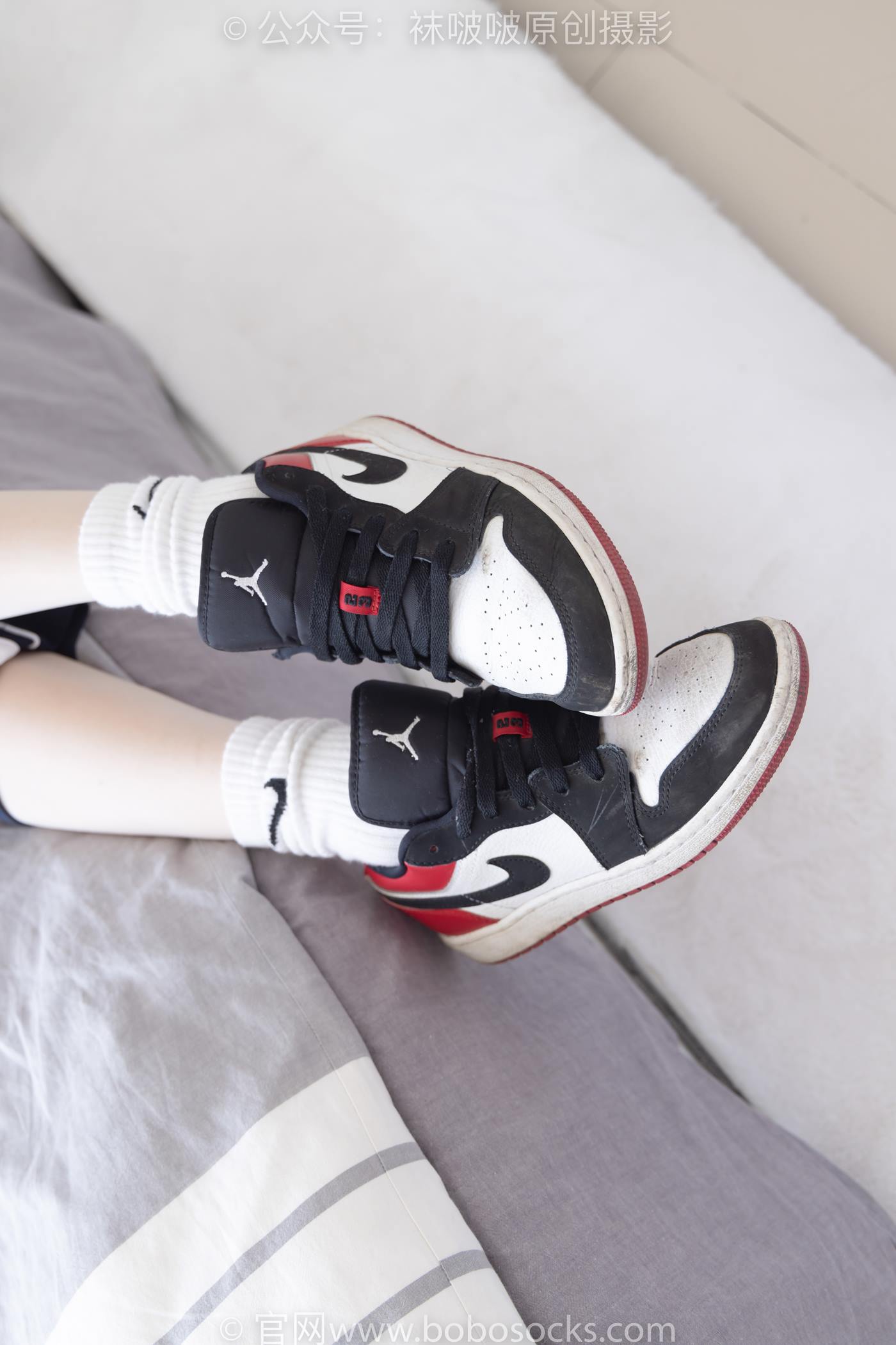 图片[39]-[BoBoSocks袜啵啵]NO.207 稚予-aj板鞋、白棉袜、油亮白丝、校服裤里丝[140P] – 速更版-美库