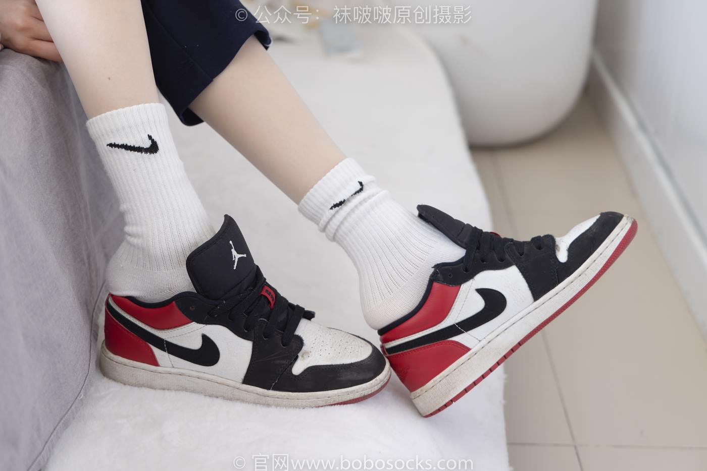图片[40]-[BoBoSocks袜啵啵]NO.207 稚予-aj板鞋、白棉袜、油亮白丝、校服裤里丝[140P] – 速更版-美库