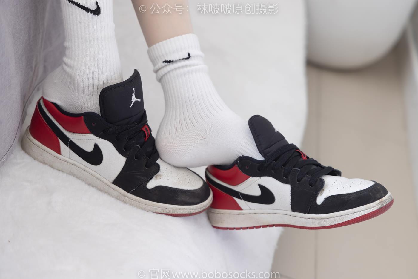 图片[41]-[BoBoSocks袜啵啵]NO.207 稚予-aj板鞋、白棉袜、油亮白丝、校服裤里丝[140P] – 速更版-美库