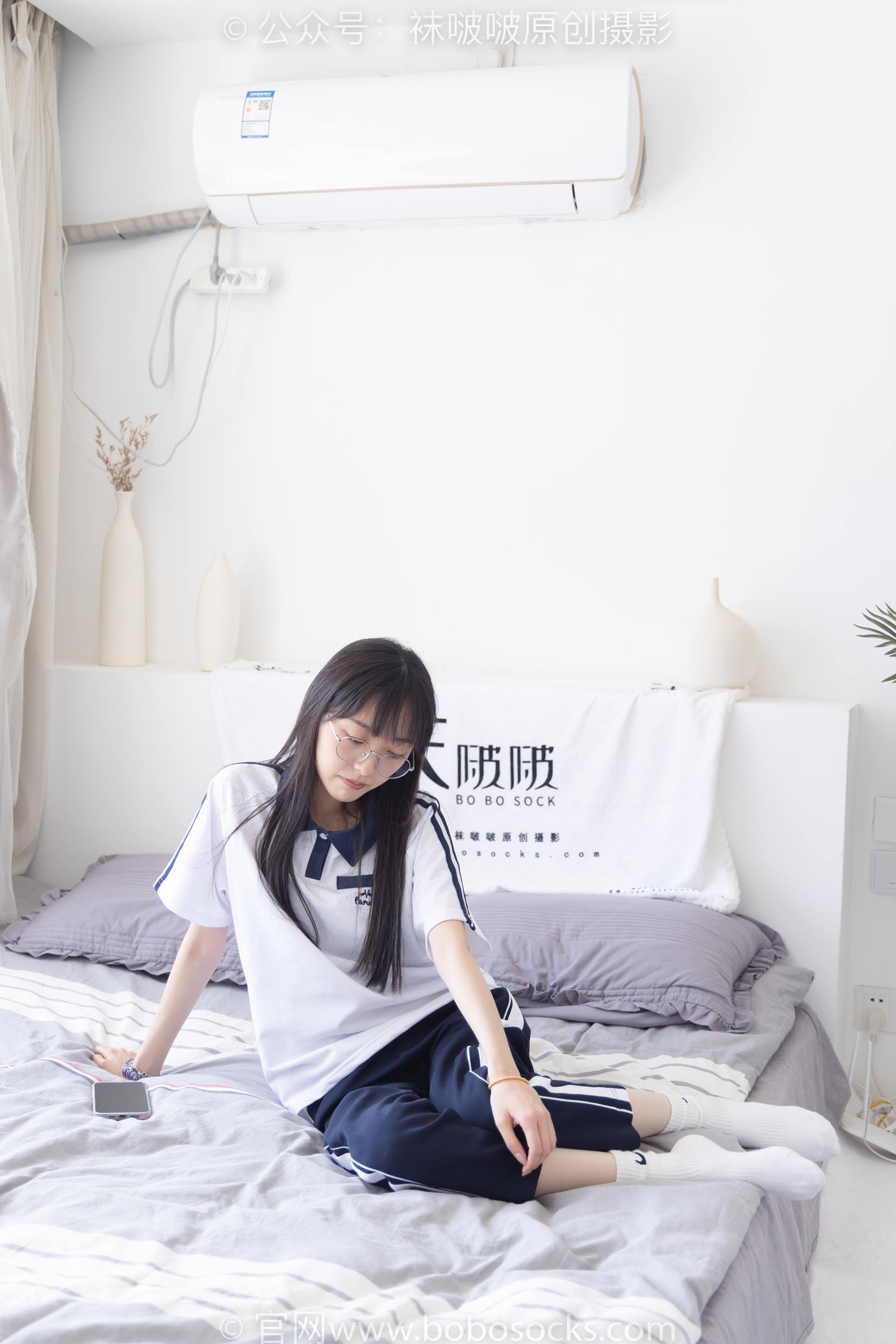 图片[46]-[BoBoSocks袜啵啵]NO.207 稚予-aj板鞋、白棉袜、油亮白丝、校服裤里丝[140P] – 速更版-美库