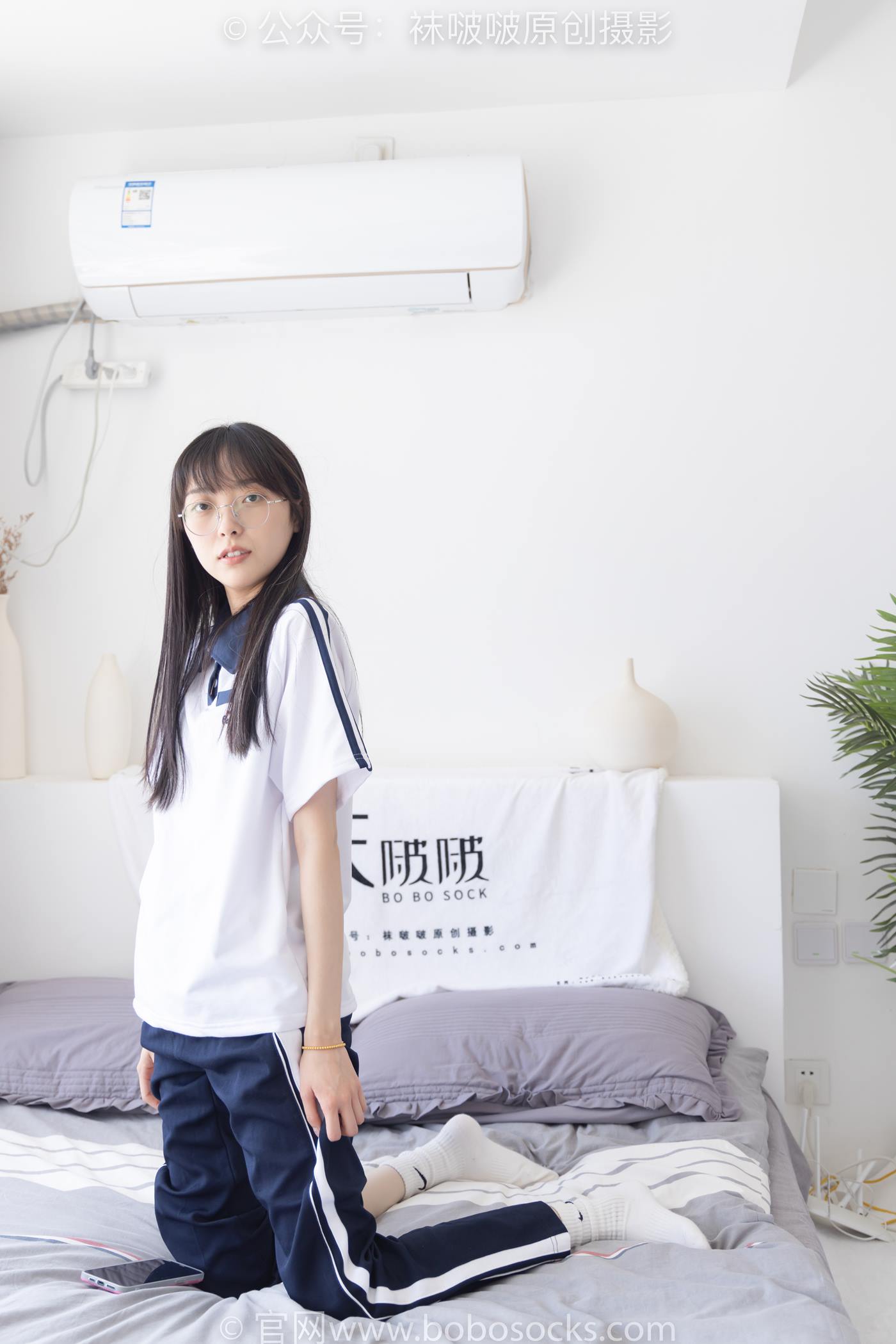 图片[61]-[BoBoSocks袜啵啵]NO.207 稚予-aj板鞋、白棉袜、油亮白丝、校服裤里丝[140P] – 速更版-美库