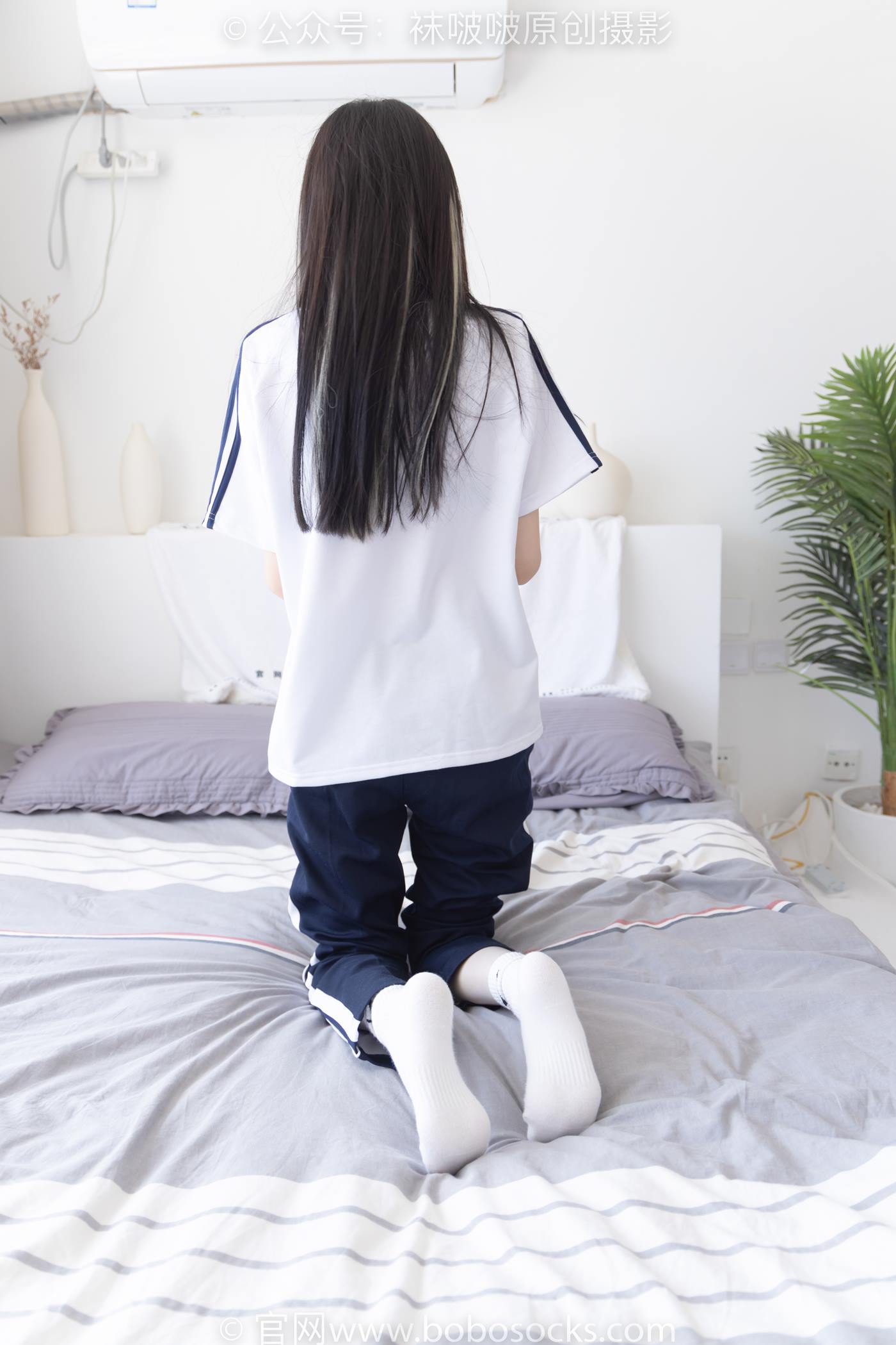 图片[66]-[BoBoSocks袜啵啵]NO.207 稚予-aj板鞋、白棉袜、油亮白丝、校服裤里丝[140P] – 速更版-美库