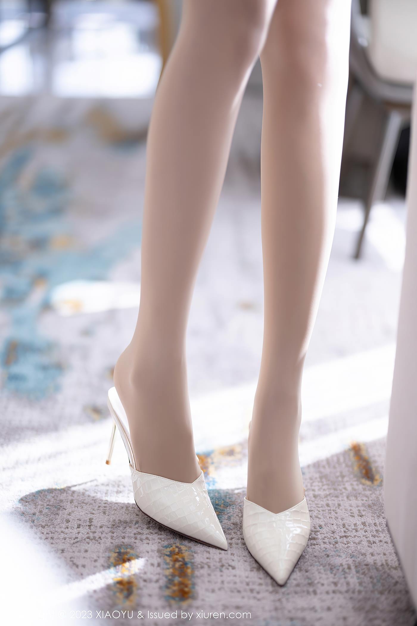 图片[13]-[XIAOYU语画界] 2023.04.03 VOL.999 林乐一 短裙美腿[35P] – 速更版-美库