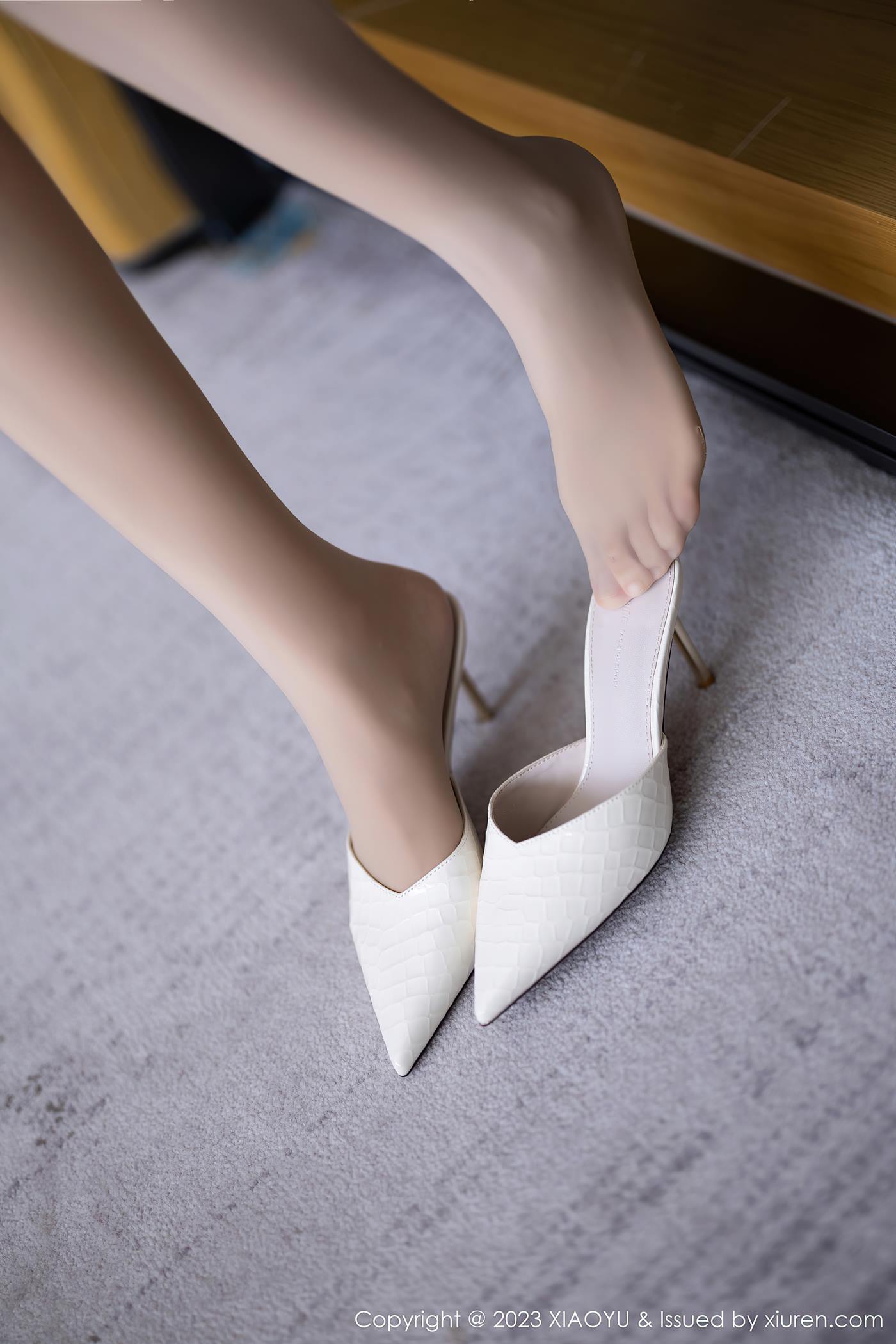 图片[20]-[XIAOYU语画界] 2023.04.03 VOL.999 林乐一 短裙美腿[35P] – 速更版-美库