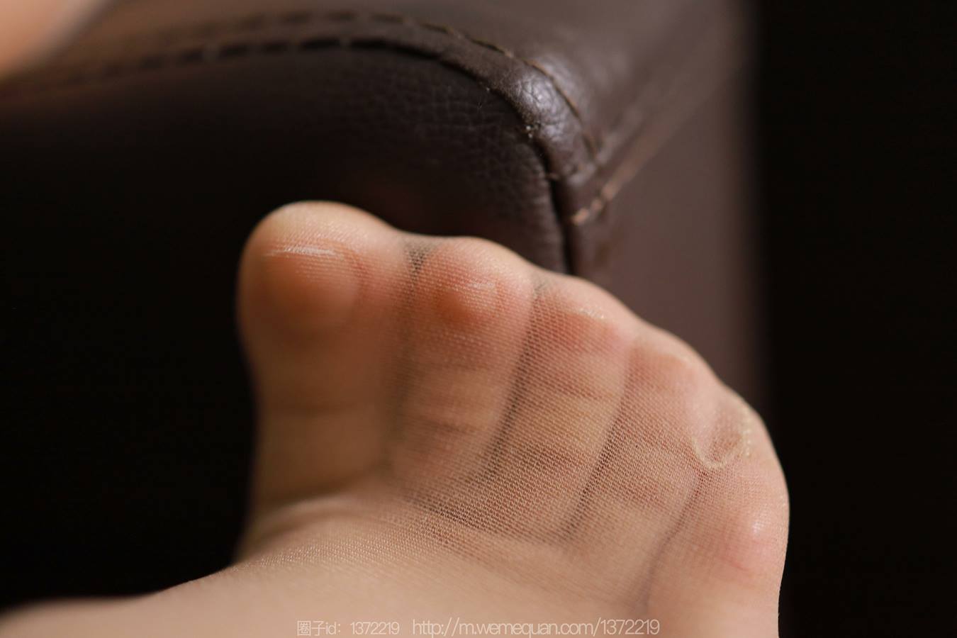 图片[24]-[IESS异思趣向] 耽丝 221227小金 [87P] – 速更版-美库