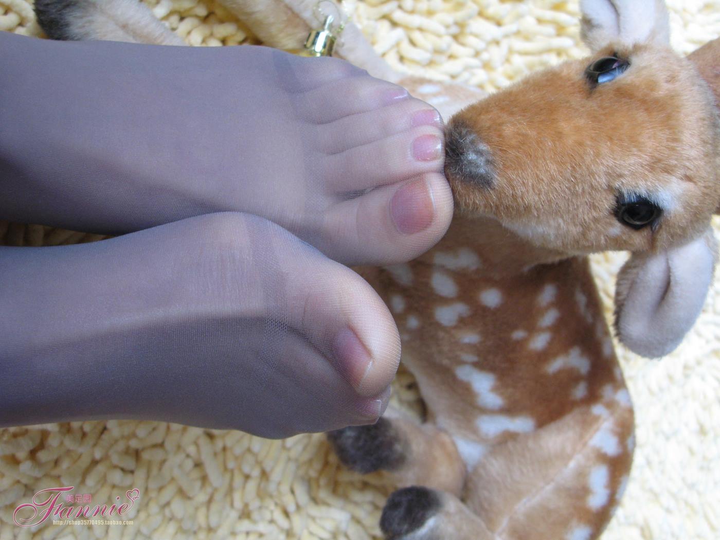 图片[18]-Fannie芬妮美足园 No.004 2008圣诞快乐（丝族） [86P] – 速更版-美库