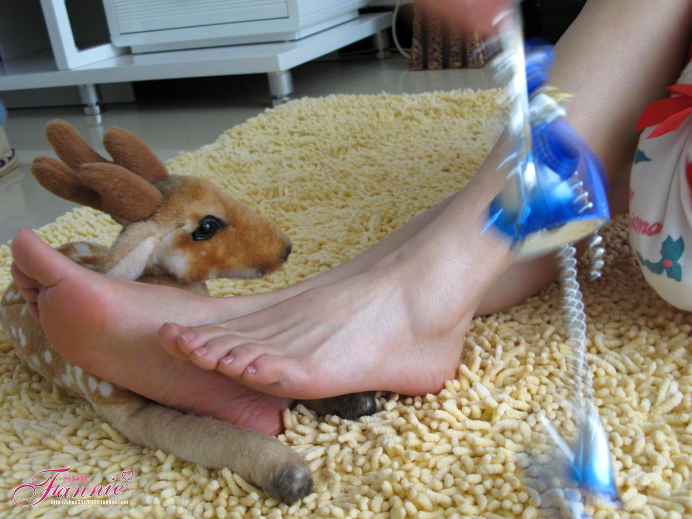 图片[58]-Fannie芬妮美足园 No.003 2008圣诞快乐（裸足） [59P] – 速更版-美库