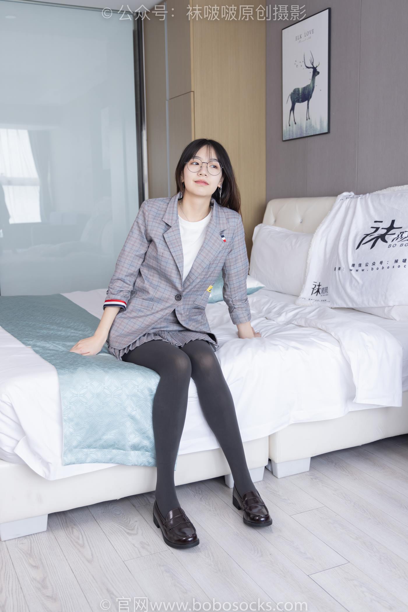 图片[13]-[BoBoSocks袜啵啵]NO.210 小甜豆-皮鞋、厚灰丝、ol装[140P] – 速更版-美库