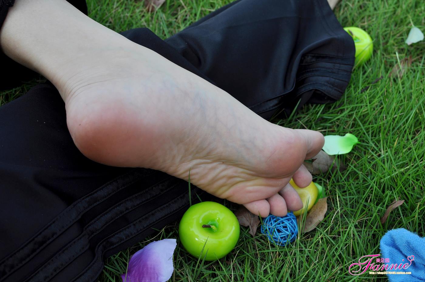 图片[22]-Fannie芬妮美足园 008 2010中秋快乐（上）[61P] – 速更版-美库