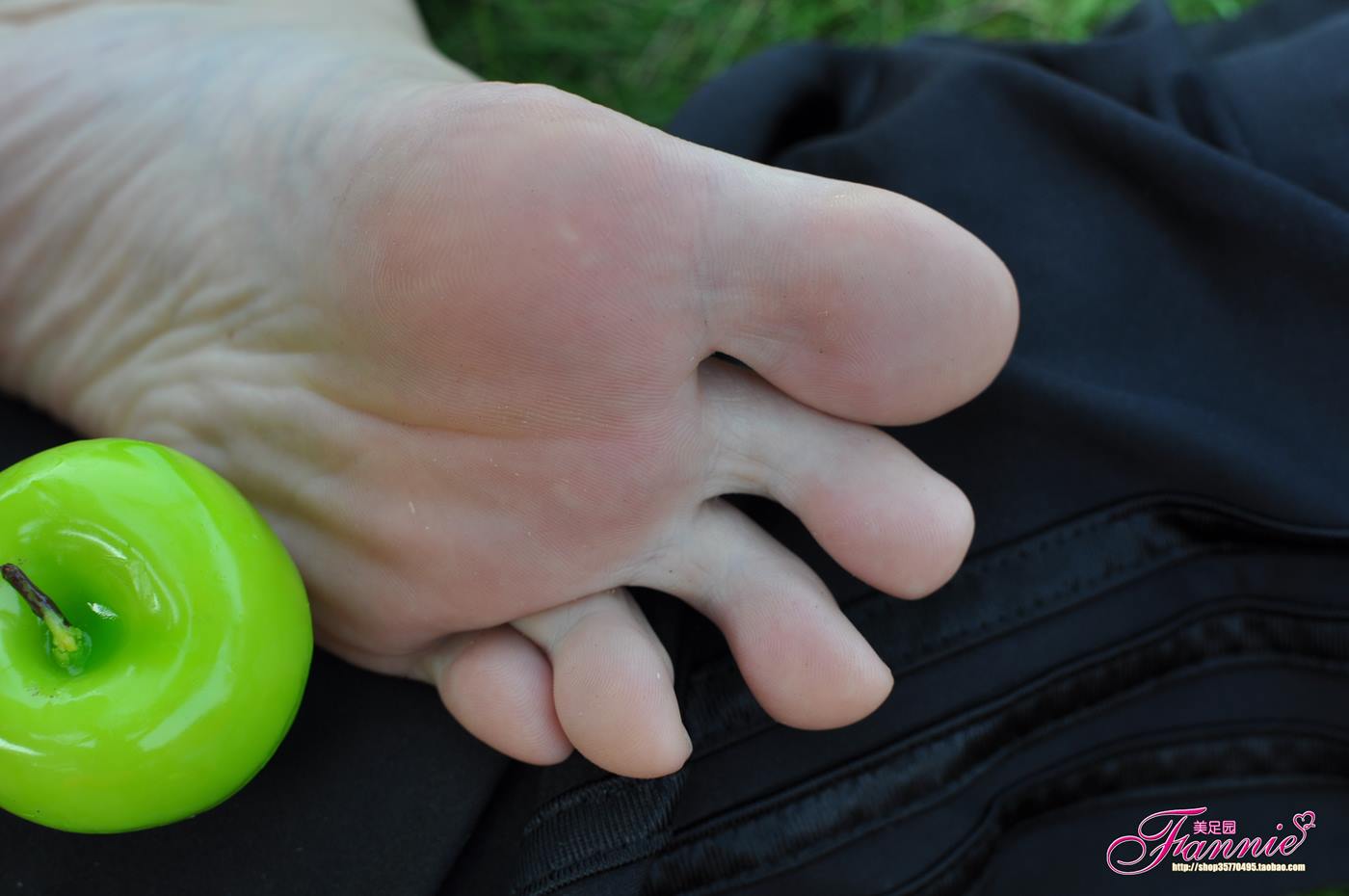 图片[23]-Fannie芬妮美足园 008 2010中秋快乐（上）[61P] – 速更版-美库