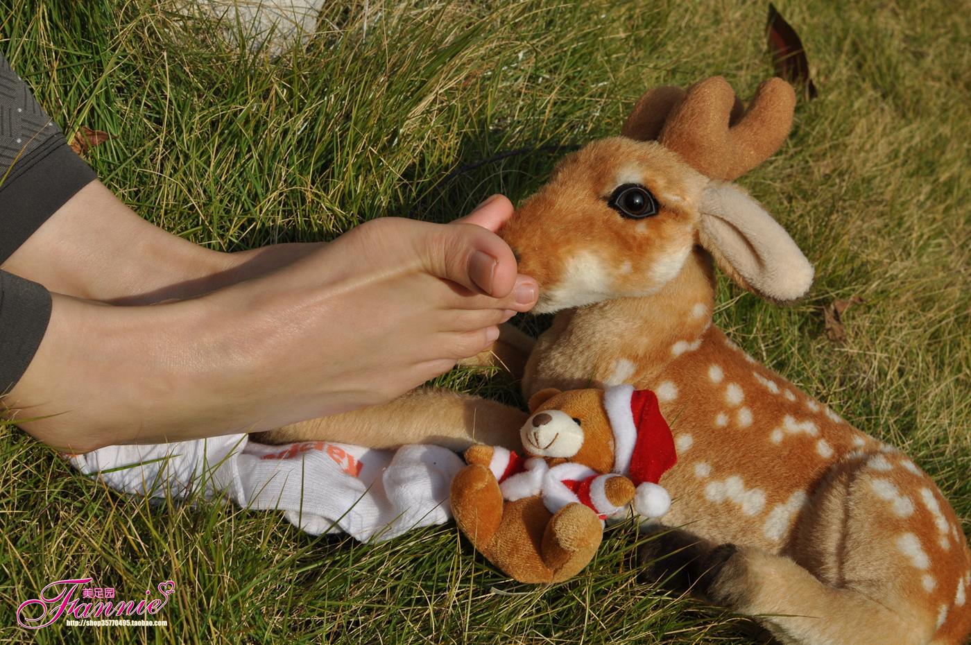 图片[13]-Fannie芬妮美足园 010 2011圣诞快乐（裸足）[79P] – 速更版-美库