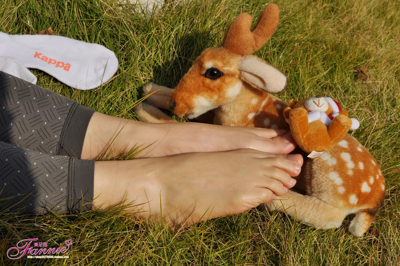 图片[19]-Fannie芬妮美足园 010 2011圣诞快乐（裸足）[79P] – 速更版-美库