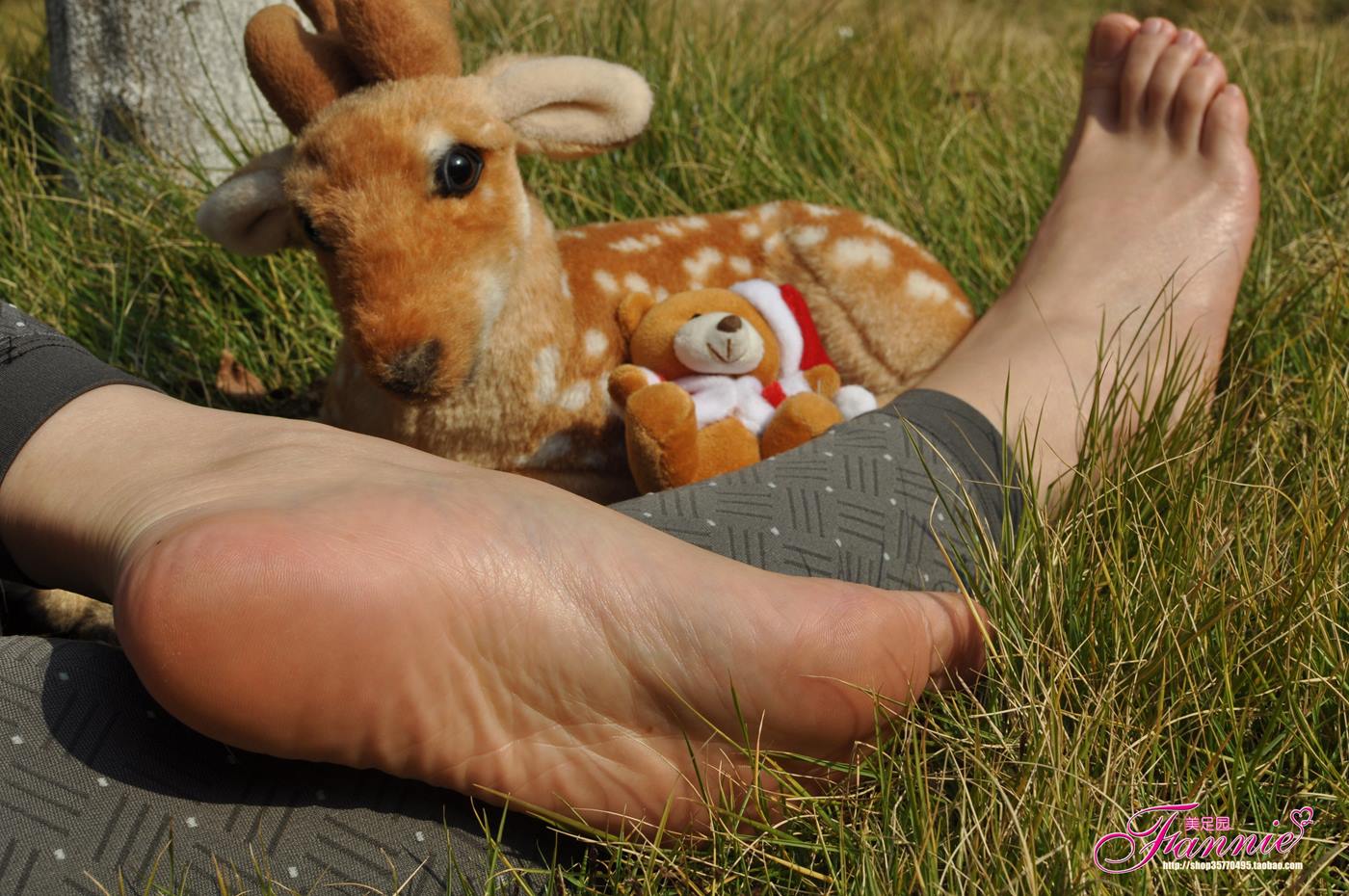 图片[31]-Fannie芬妮美足园 010 2011圣诞快乐（裸足）[79P] – 速更版-美库