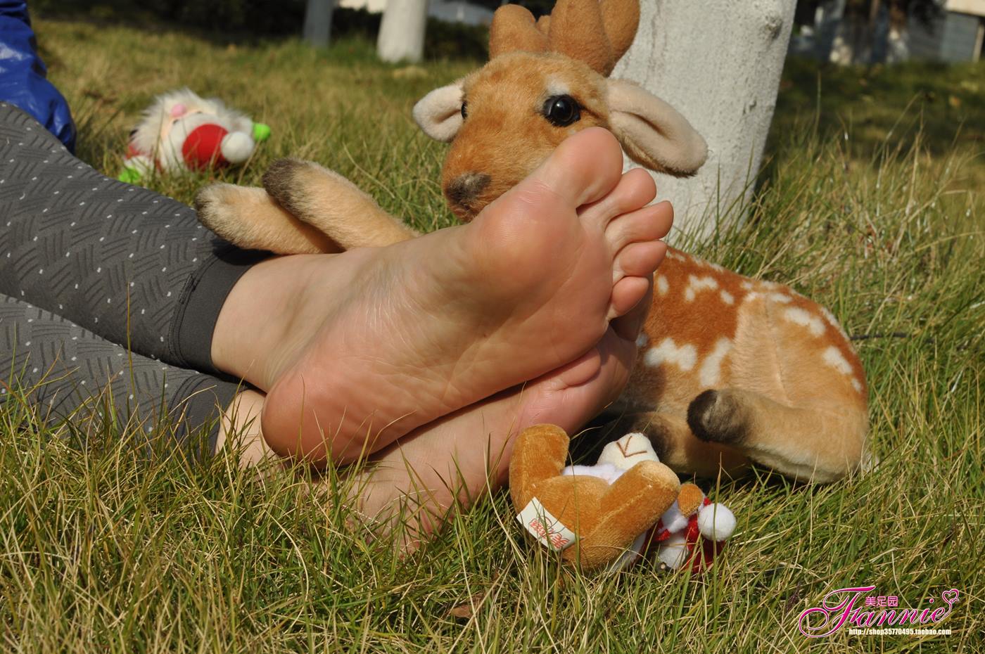 图片[39]-Fannie芬妮美足园 010 2011圣诞快乐（裸足）[79P] – 速更版-美库