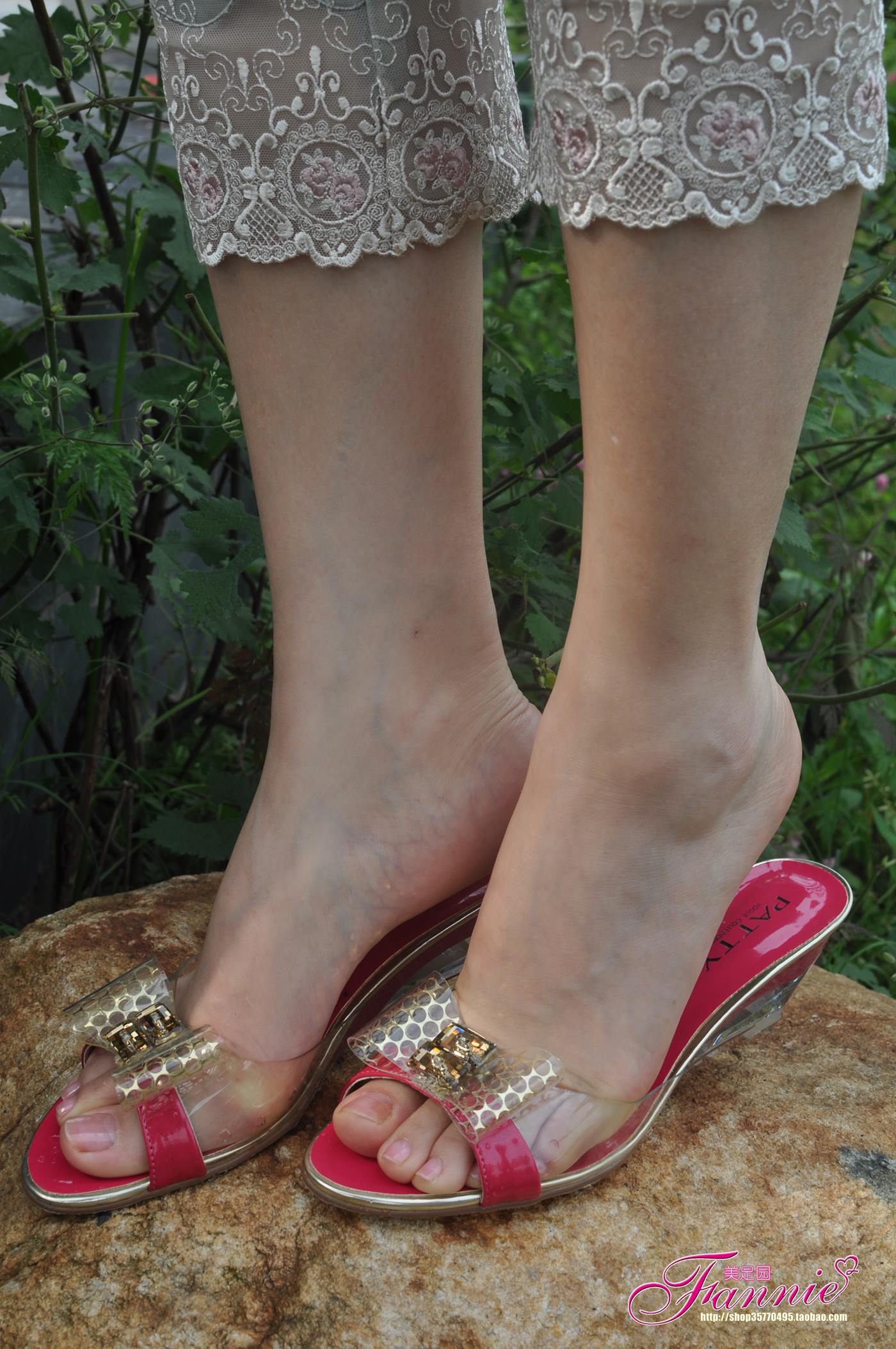 图片[16]-Fannie芬妮美足园 012 2011周年特辑（裸足2） [52P] – 速更版-美库