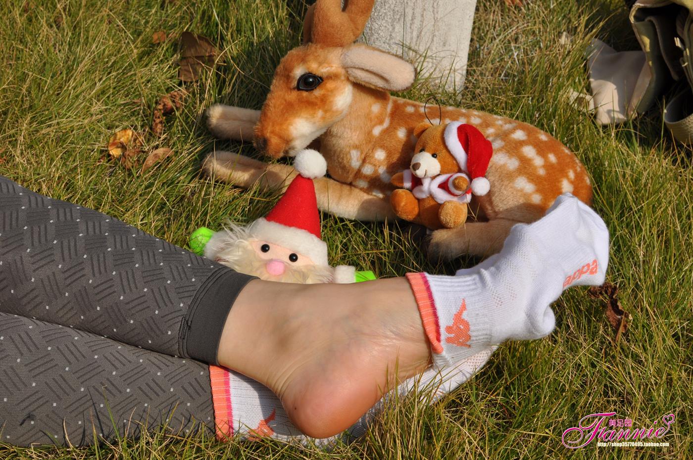 图片[70]-Fannie芬妮美足园 010 2011圣诞快乐（裸足）[79P] – 速更版-美库