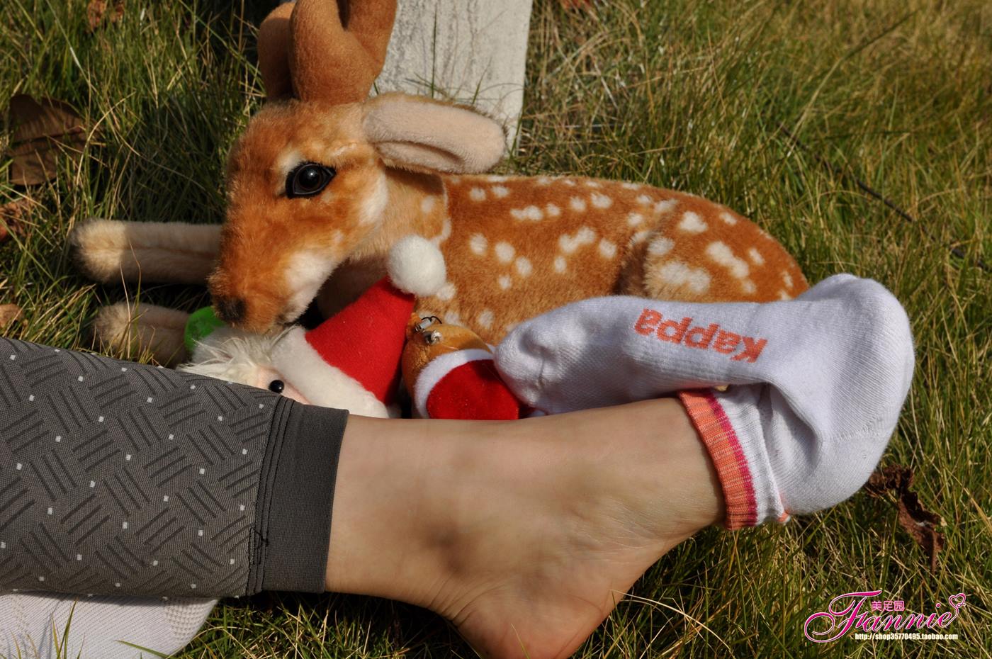 图片[75]-Fannie芬妮美足园 010 2011圣诞快乐（裸足）[79P] – 速更版-美库