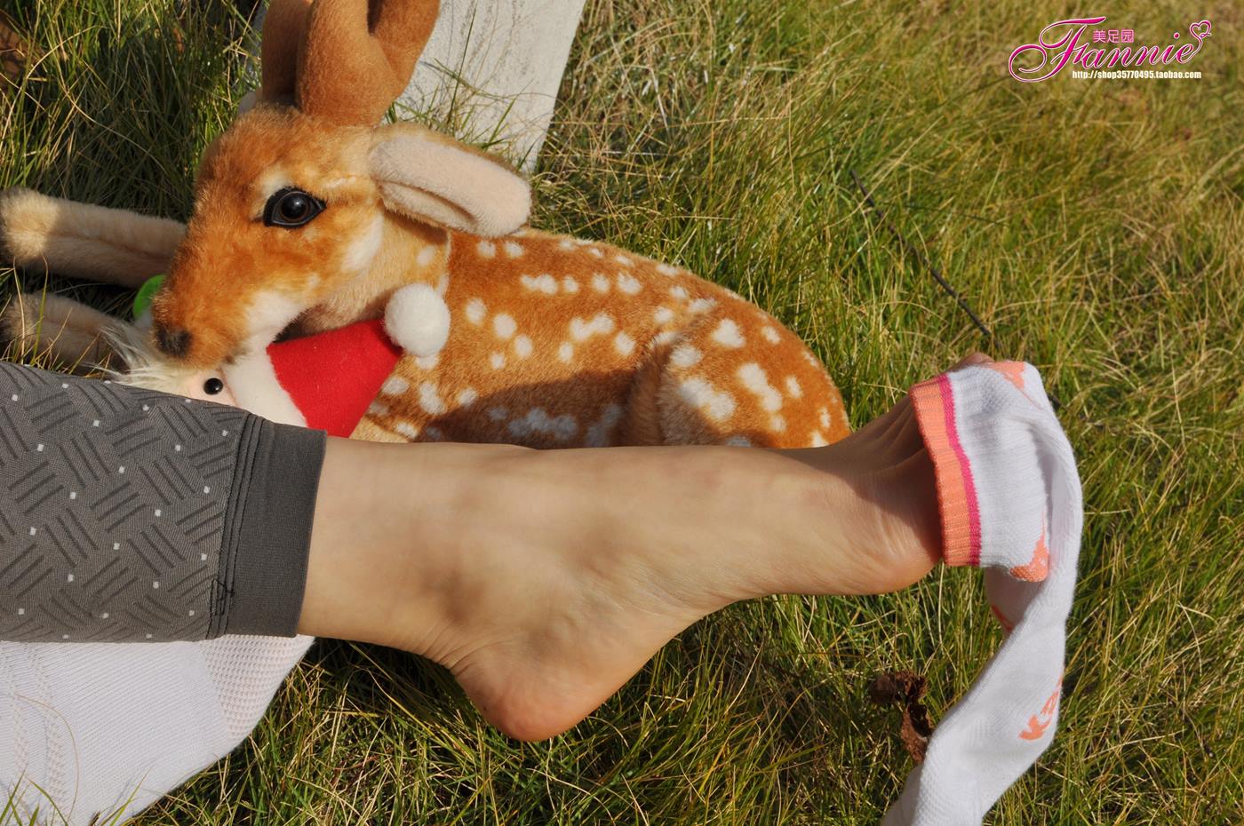 图片[77]-Fannie芬妮美足园 010 2011圣诞快乐（裸足）[79P] – 速更版-美库