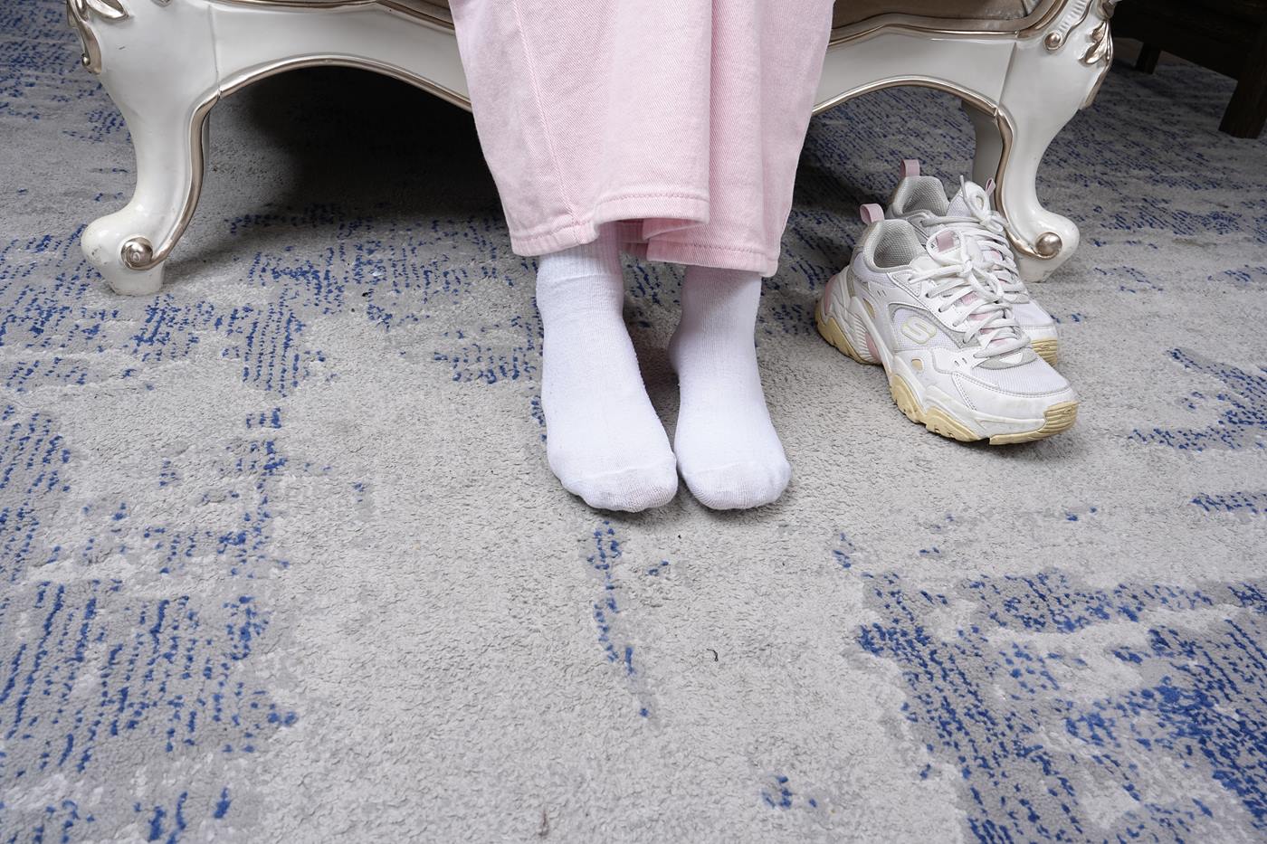 图片[19]-[Sexy Asian Girls Feet] NO.043 倩倩展示她的原味白棉袜裸足 [130P] – 速更版-美库