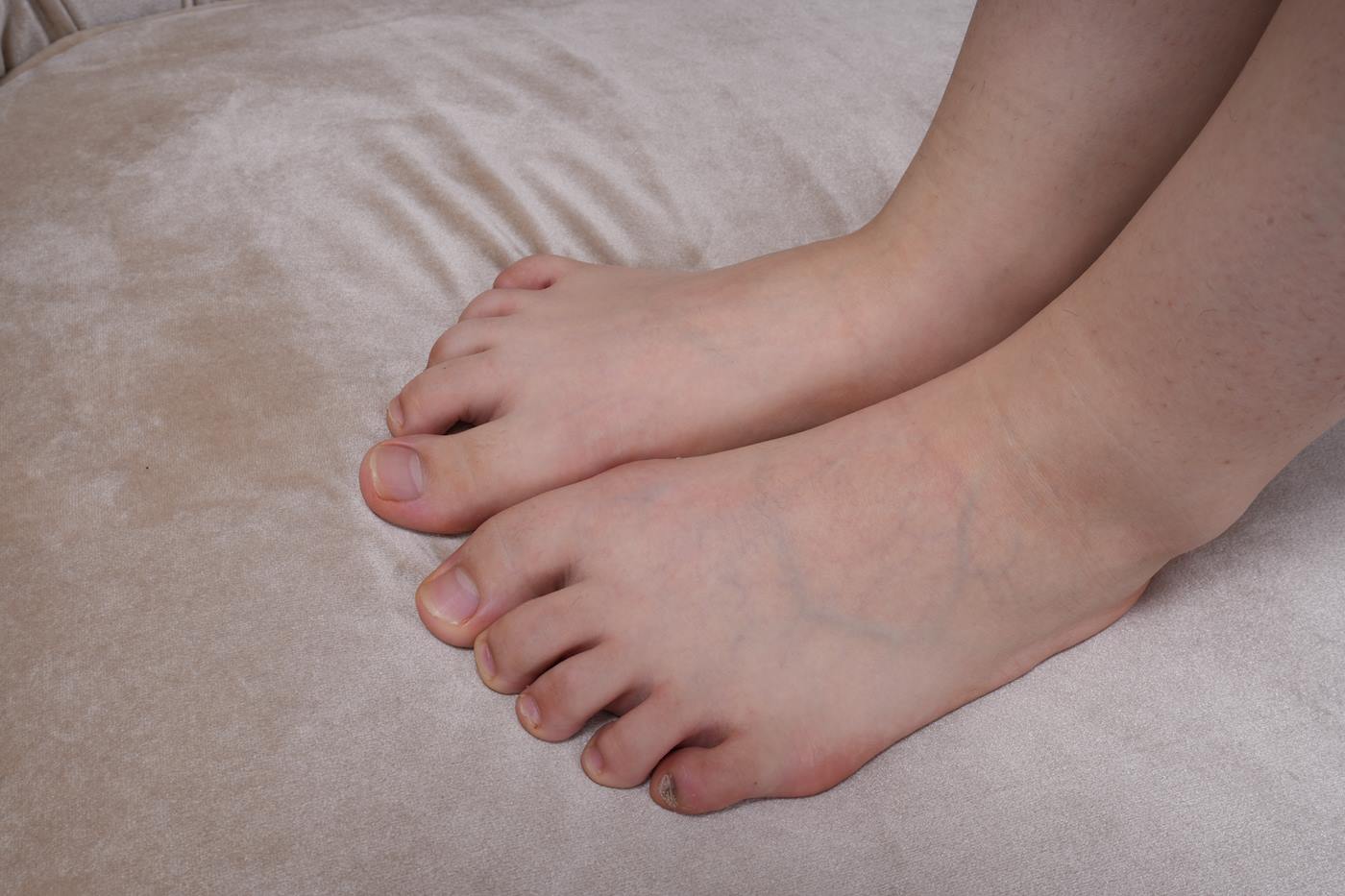 图片[32]-[Sexy Asian Girls Feet] NO.044 优优展示她的姓感的39码的大脚丫 [112P] – 速更版-美库