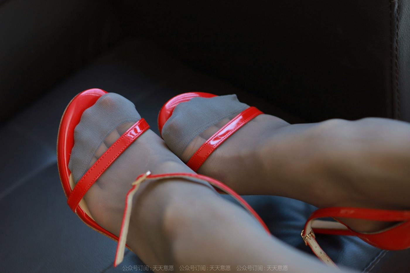 图片[55]-[IESS异思趣向] 2022.10.11 丝享家1234：小六《灰丝包臀裙》[89P] – 速更版-美库