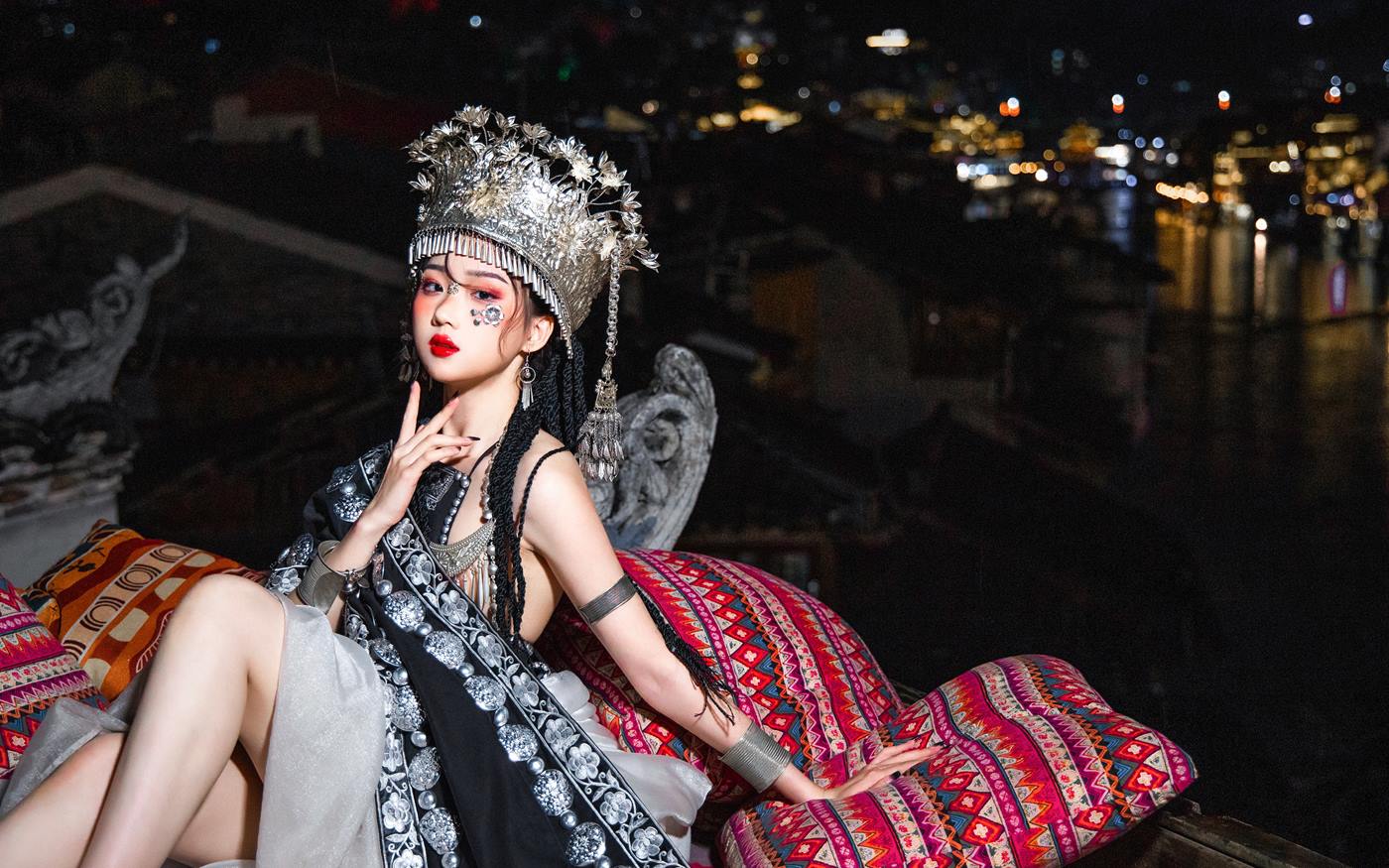 图片[12]-瓦斯塔亚小龙虾 苗疆女子 [18P] – 速更版-美库