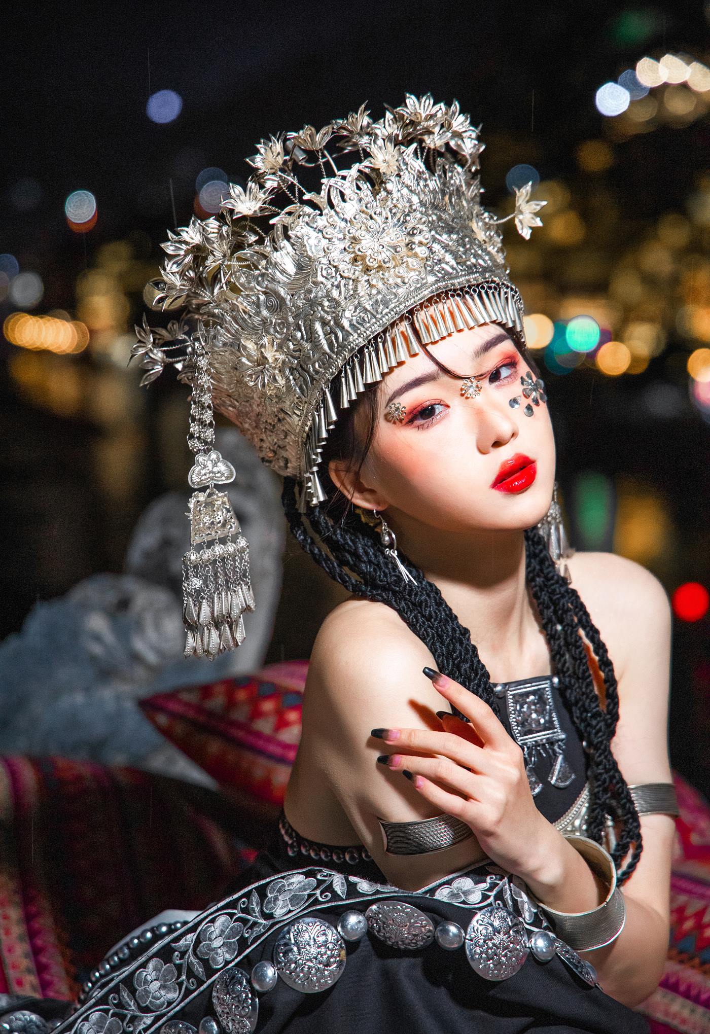 图片[16]-瓦斯塔亚小龙虾 苗疆女子 [18P] – 速更版-美库