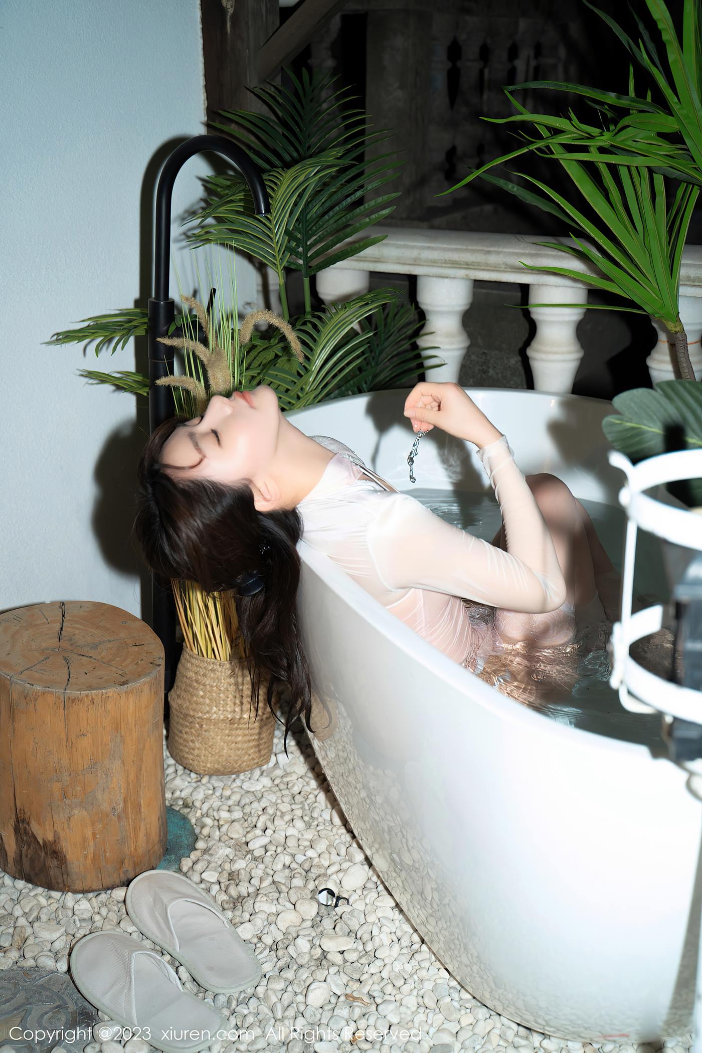 图片[44]-[Xiuren秀人网]2023.03.29 NO.6489 婠婠么[44+1P] – 速更版-美库